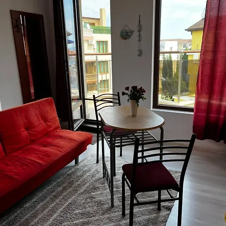 къща поморини * Nesebăr