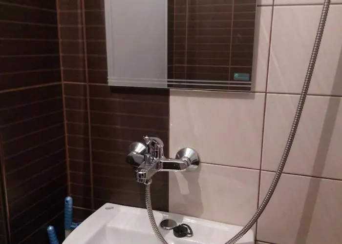 къща поморини Apartman *