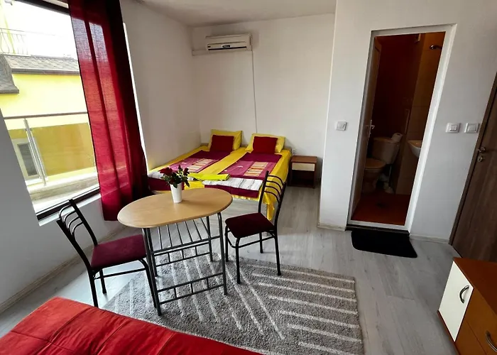 Apartamento къща поморини *